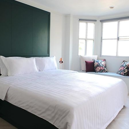 Baan Khun Pra Duplex Rm3 Bangkok Leilighet Eksteriør bilde