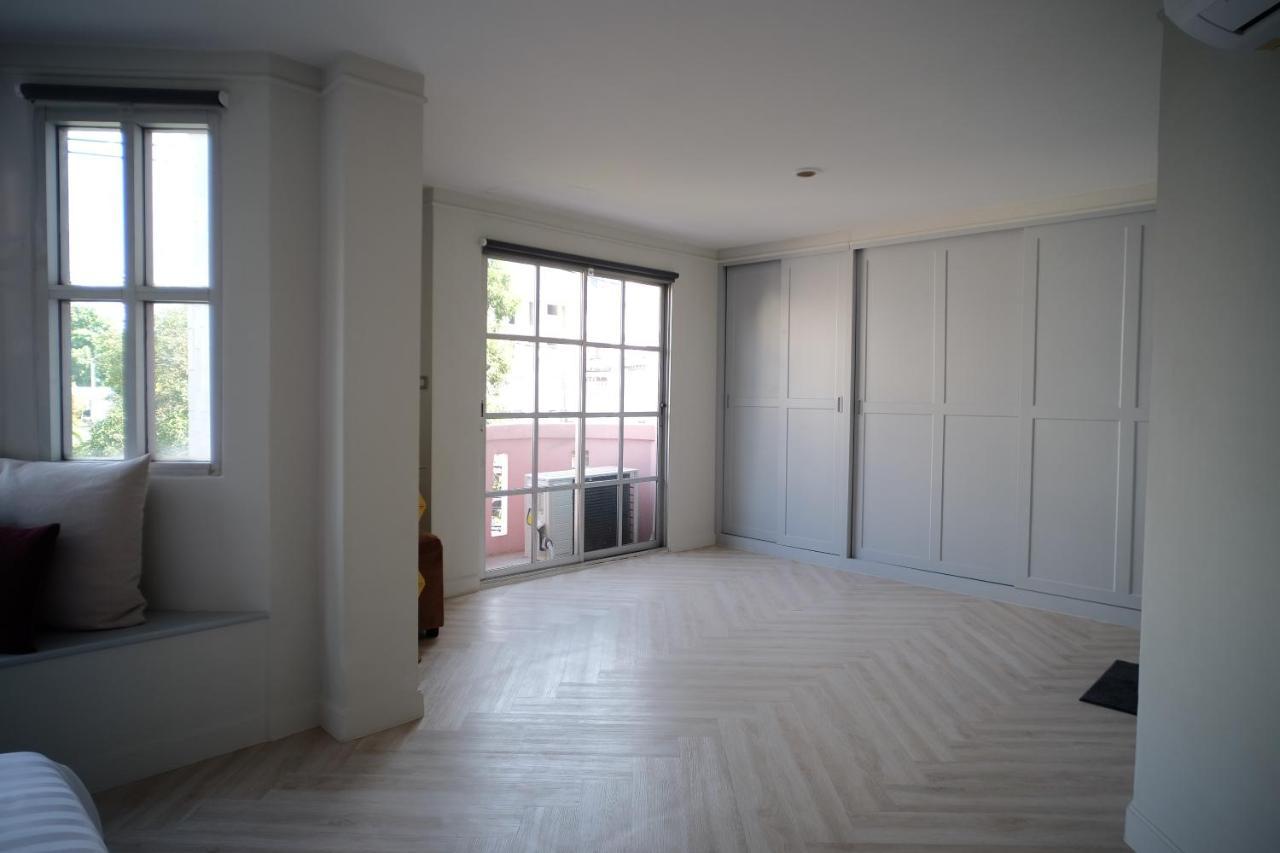 Baan Khun Pra Duplex Rm3 Bangkok Leilighet Eksteriør bilde